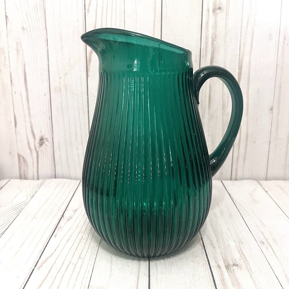 IKEA VINTAGE SALLSKAPLIG Emerald GREEN RIBBED GLASS PITCHER / VASE